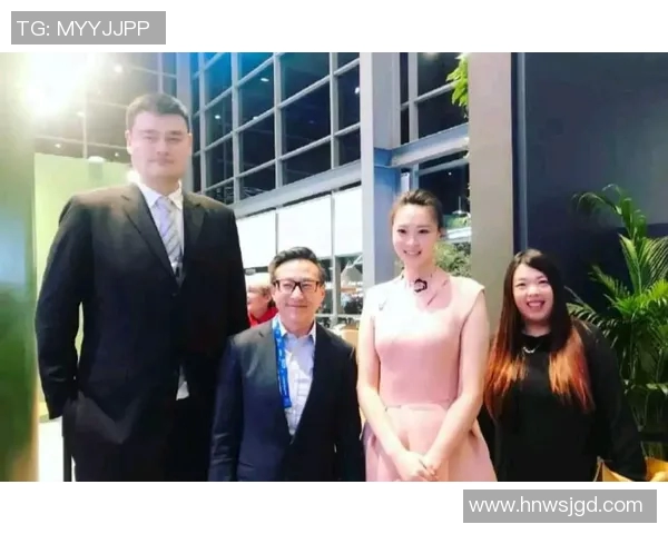 与姚明同框留影的难忘瞬间分享我的拍照体验与感受