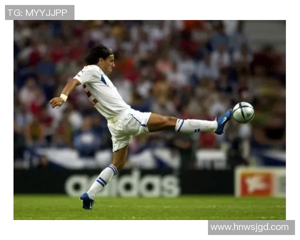 捷克足球明星巴罗什的辉煌历程与对足球的热爱之路