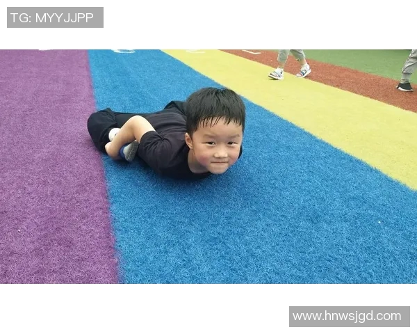 足球明星享受脚底按摩的独特瞬间与放松时刻分享 足球明星享受脚底按摩的独特瞬间与放松时刻分享