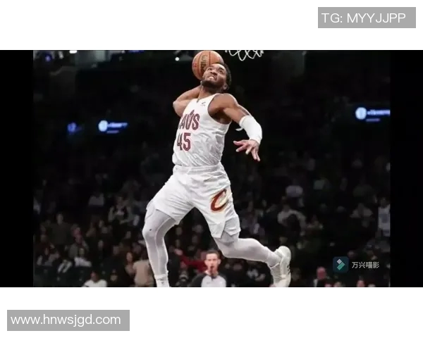多诺万米切尔引领球队崛起展现全能球技助力NBA新篇章